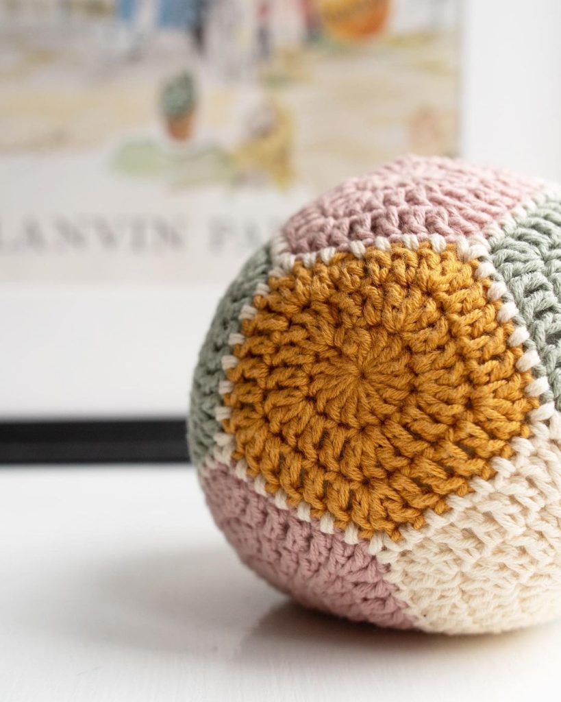 Play Ball amigurumi tarifi