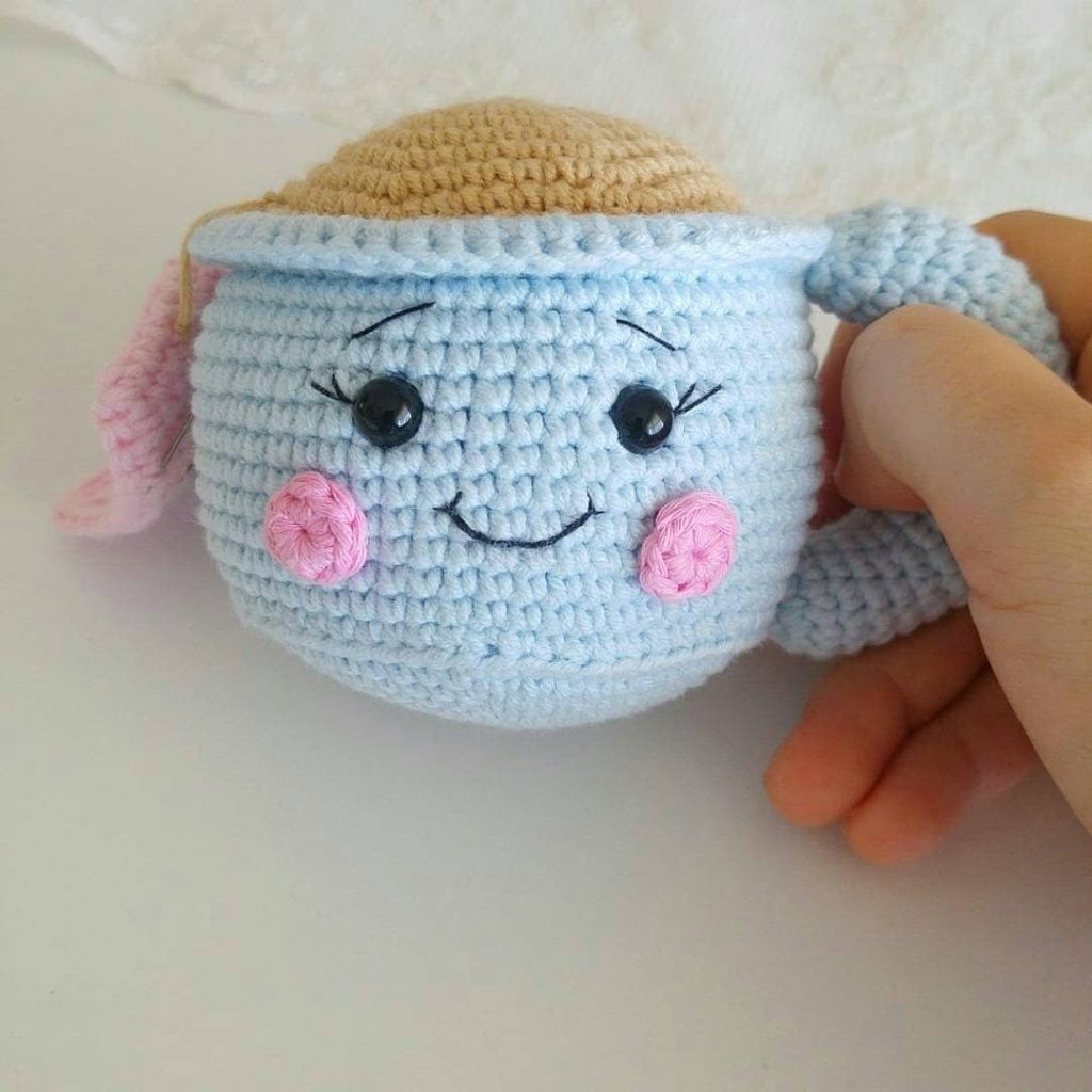 Fincan amigurumi tarifi