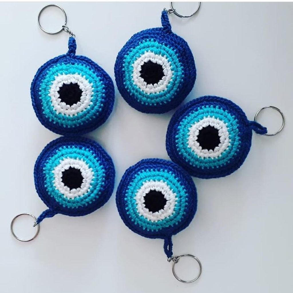 Nazar Boncuğu Anahtarlık amigurumi tarifi