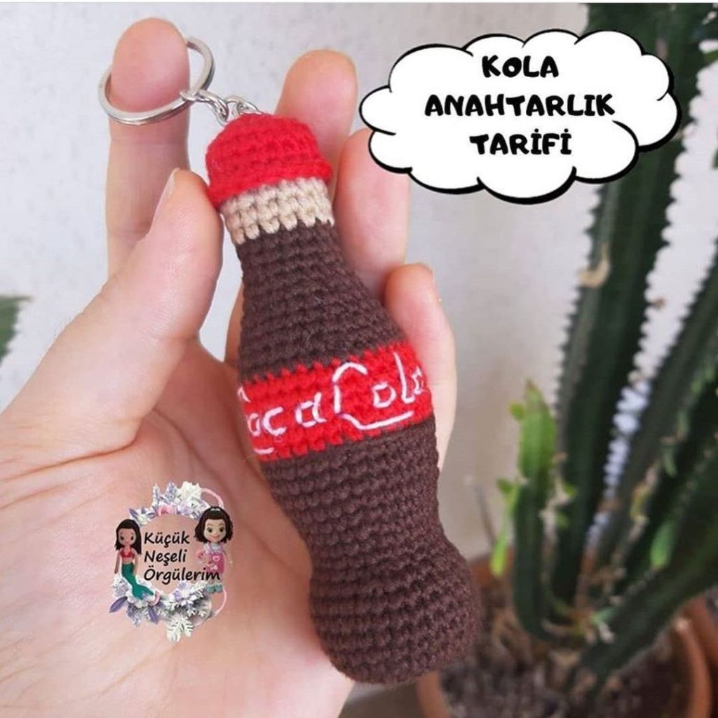 Kola Anahtarlık amigurumi tarifi