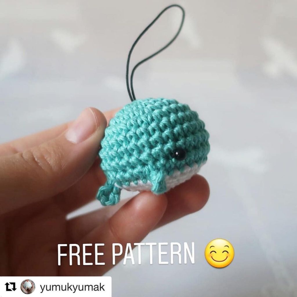Balina Anahtarlık amigurumi tarifi