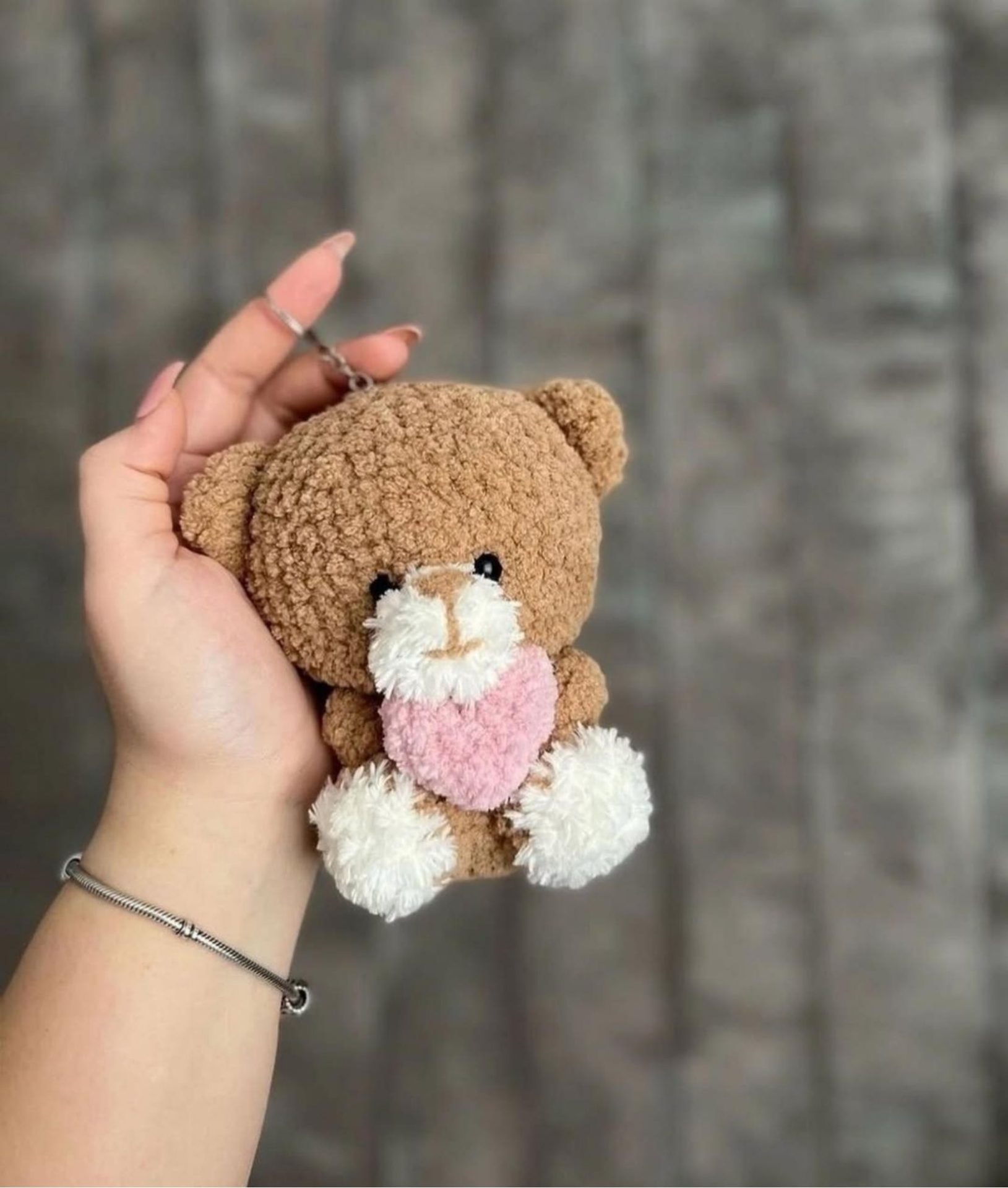 Kalpli Ayıcık Anahtarlık Amigurumi