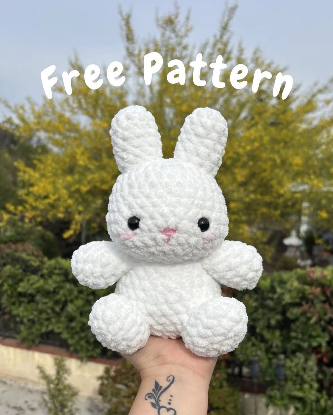 Paskalya Tavşanı Amigurumi